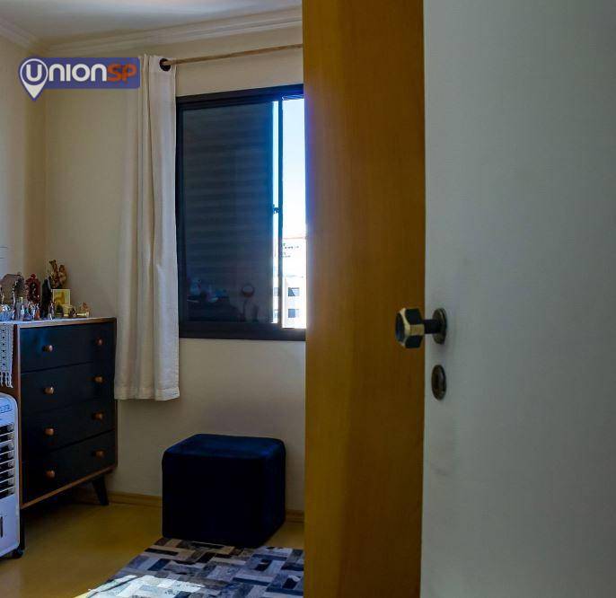 Apartamento à venda com 3 quartos, 66m² - Foto 8