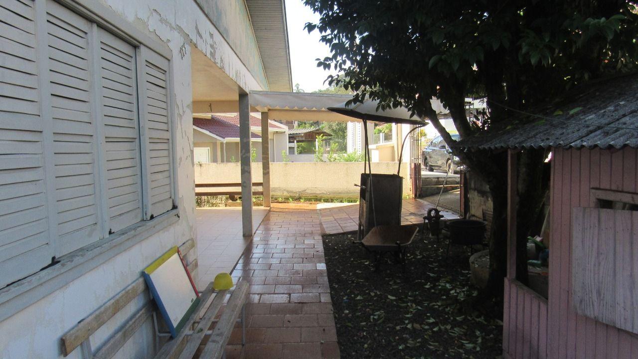 Casa à venda com 4 quartos, 198m² - Foto 16