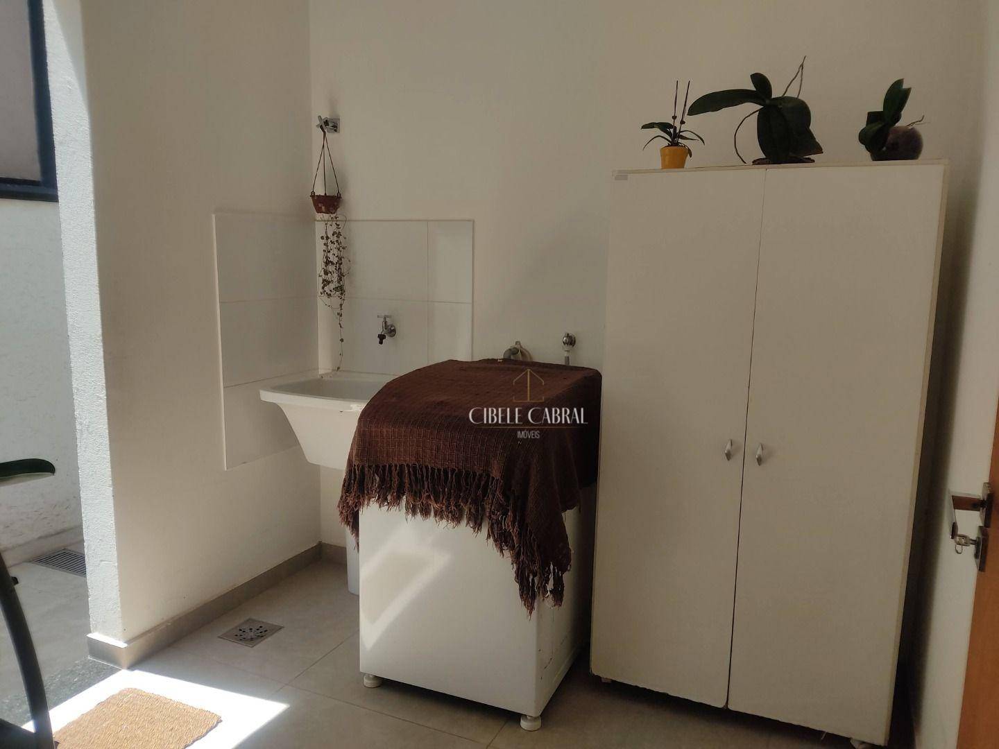 Casa de Condomínio à venda com 3 quartos, 228m² - Foto 9