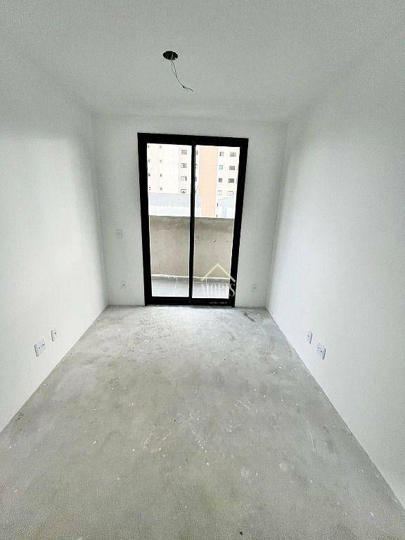 Apartamento à venda com 2 quartos, 39m² - Foto 10