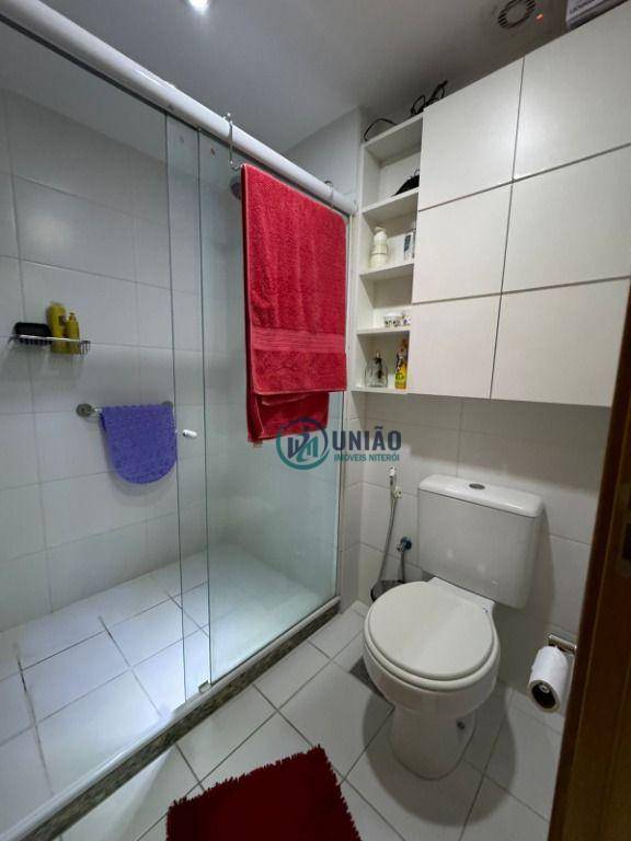 Apartamento à venda com 3 quartos, 115m² - Foto 33