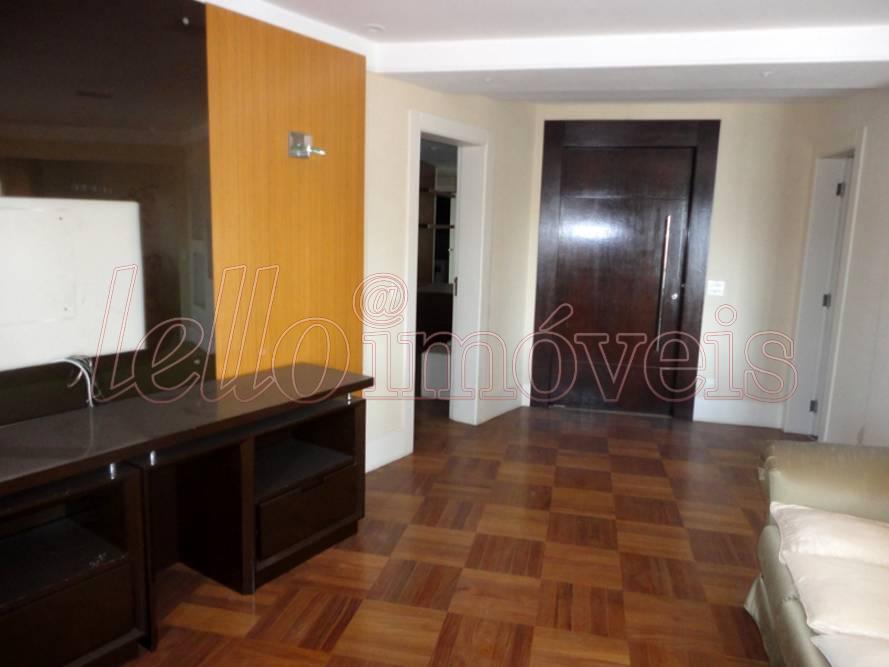 Apartamento à venda com 3 quartos, 253m² - Foto 4