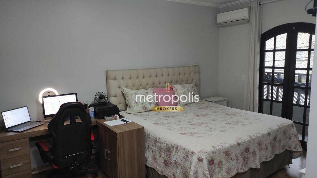 Sobrado à venda com 4 quartos, 180m² - Foto 2