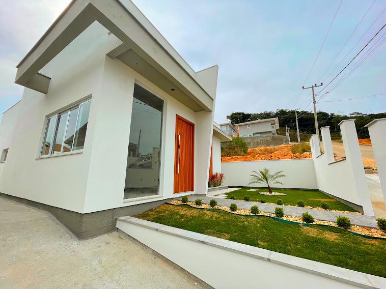 Casa à venda com 3 quartos, 80m² - Foto 3