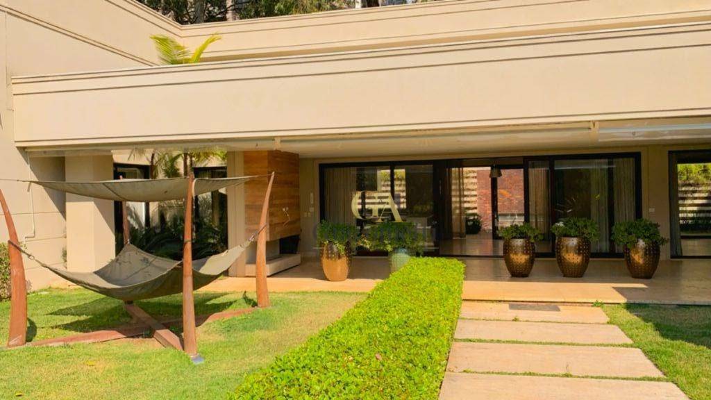 Casa de Condomínio à venda com 4 quartos, 1024m² - Foto 9