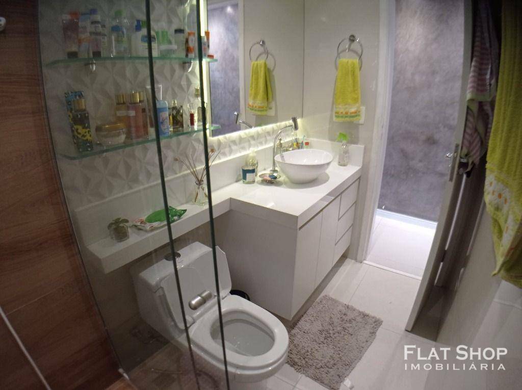 Apartamento à venda com 3 quartos, 151m² - Foto 21