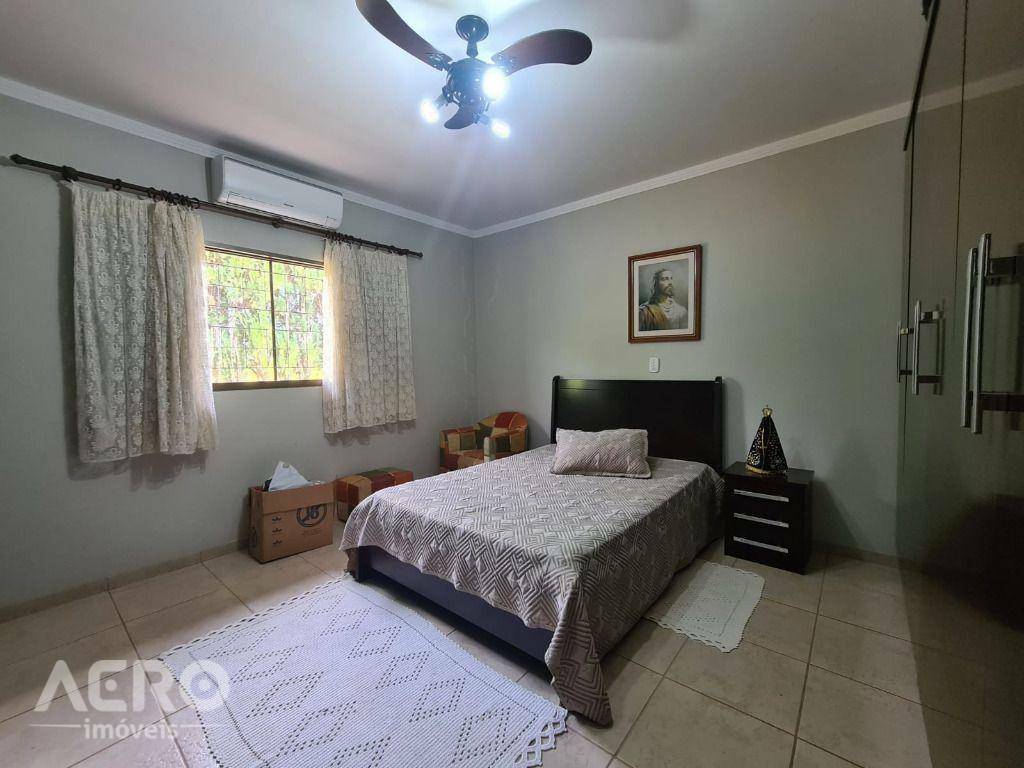 Chácara à venda com 4 quartos, 450m² - Foto 80