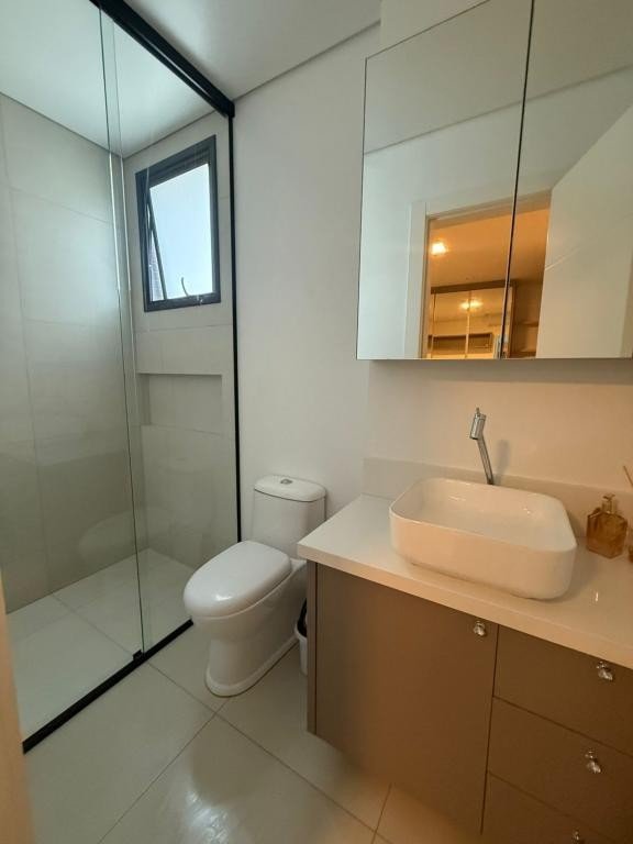 Apartamento para alugar com 2 quartos, 80m² - Foto 16