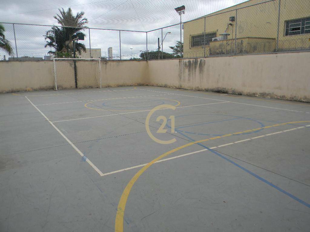 Apartamento para alugar com 3 quartos, 81m² - Foto 31