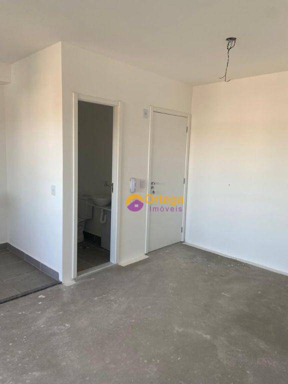 Apartamento à venda com 3 quartos, 75m² - Foto 6