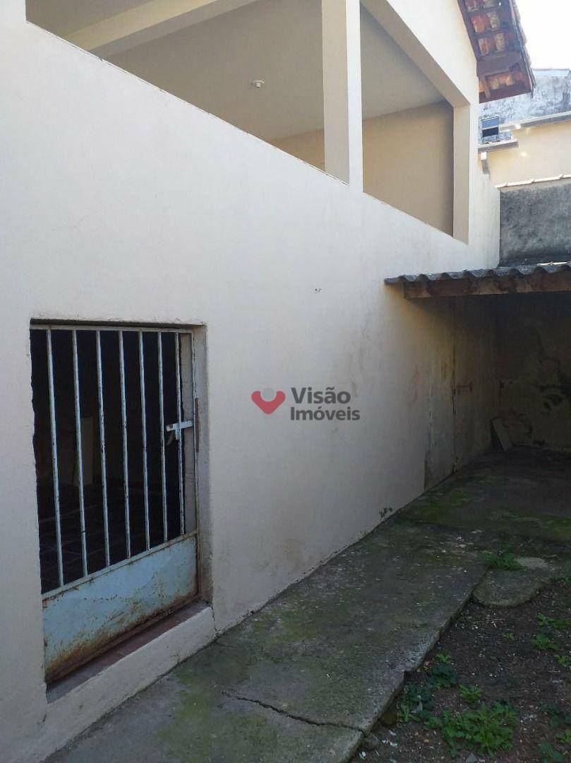 Casa à venda com 3 quartos, 164m² - Foto 15