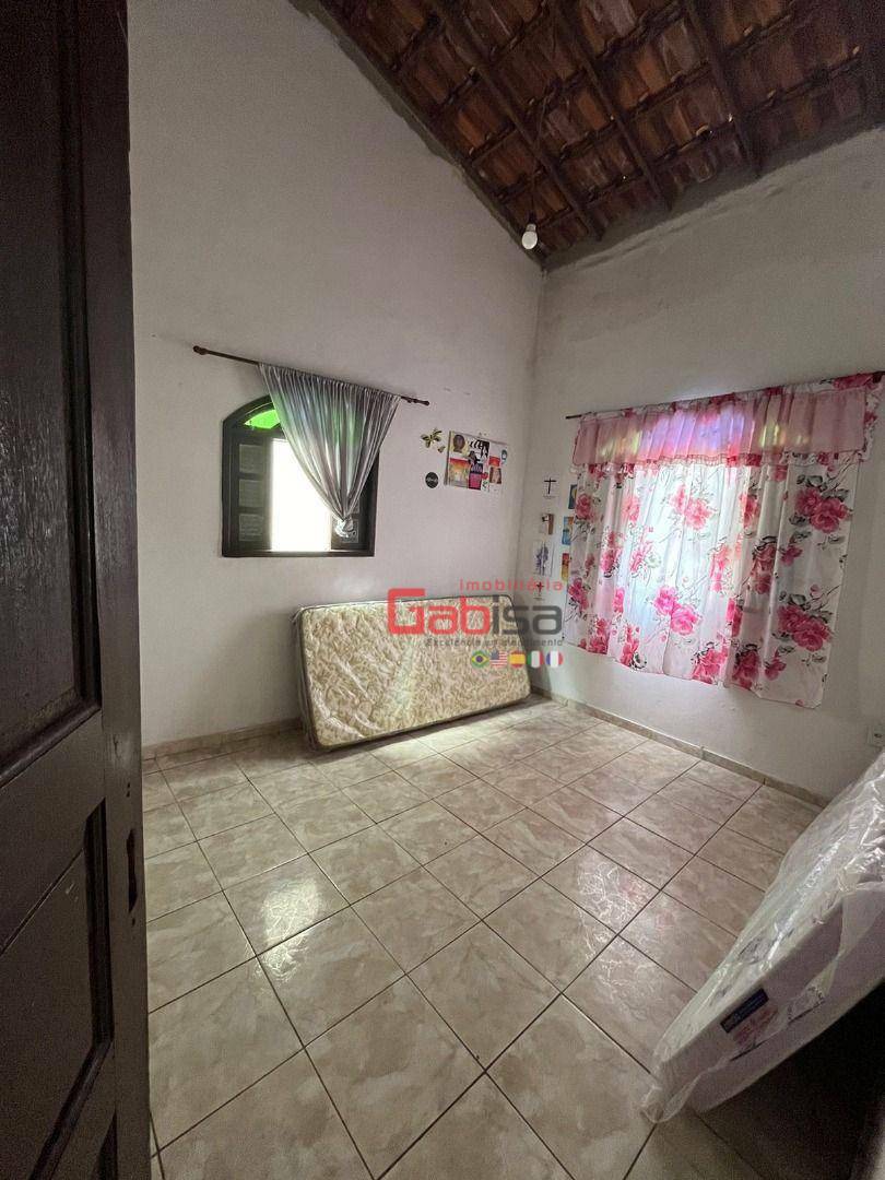 Casa à venda com 3 quartos, 60m² - Foto 13