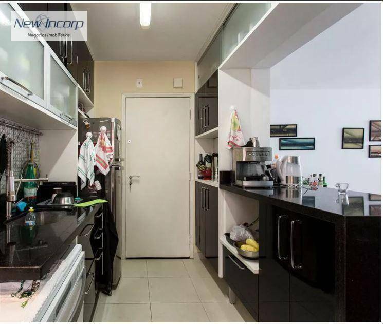 Apartamento à venda com 3 quartos, 105m² - Foto 13