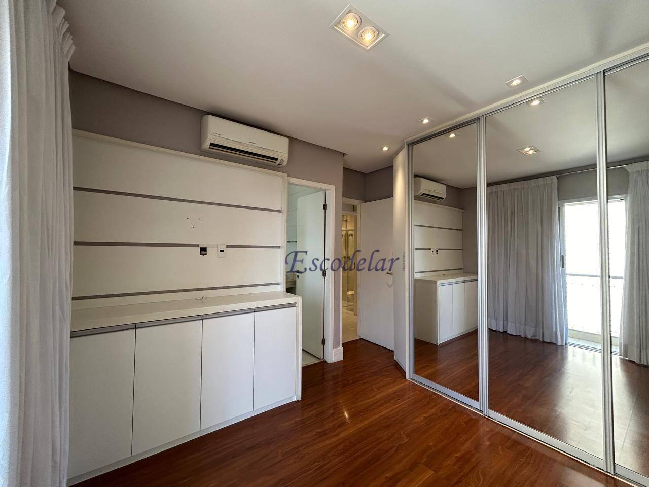 Apartamento à venda com 1 quarto, 50m² - Foto 8