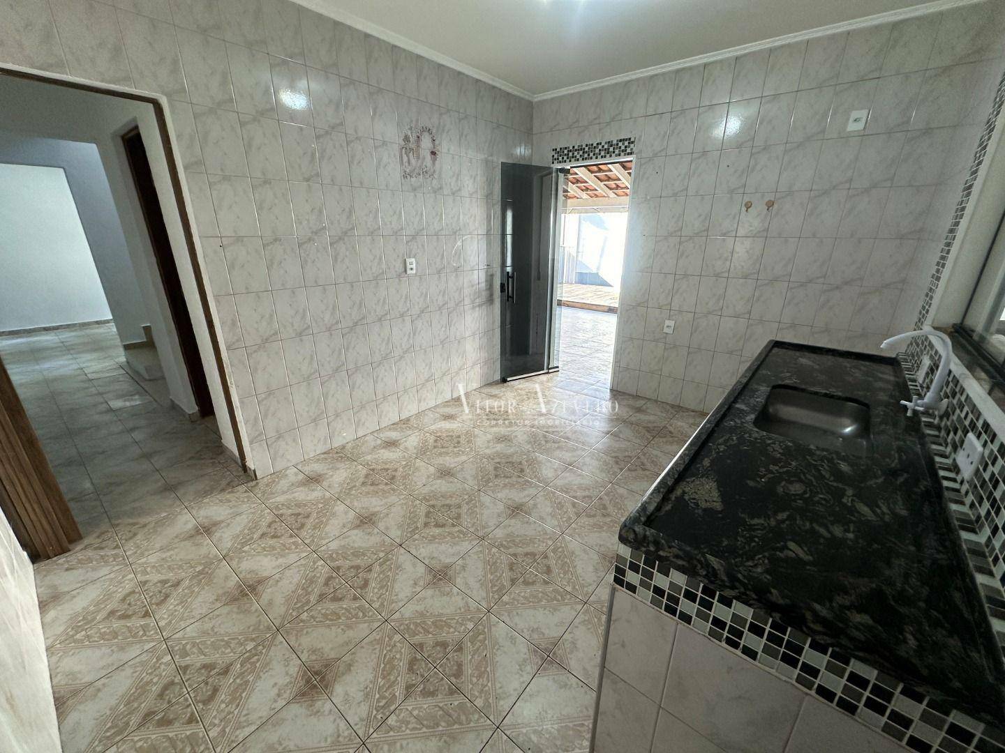 Casa à venda com 3 quartos, 168m² - Foto 9