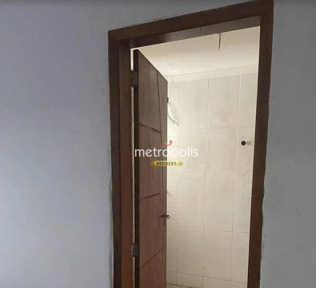 Sobrado à venda com 5 quartos, 250m² - Foto 9