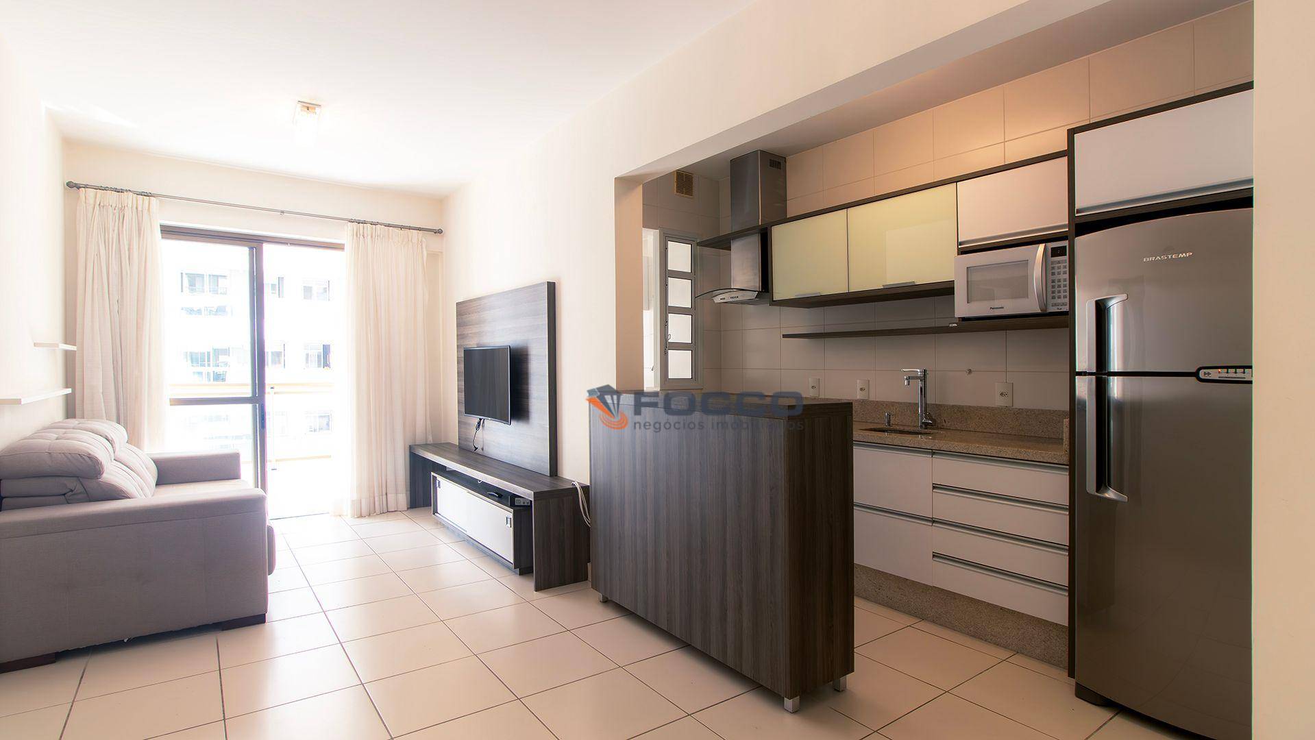 Apartamento à venda com 2 quartos, 69m² - Foto 1