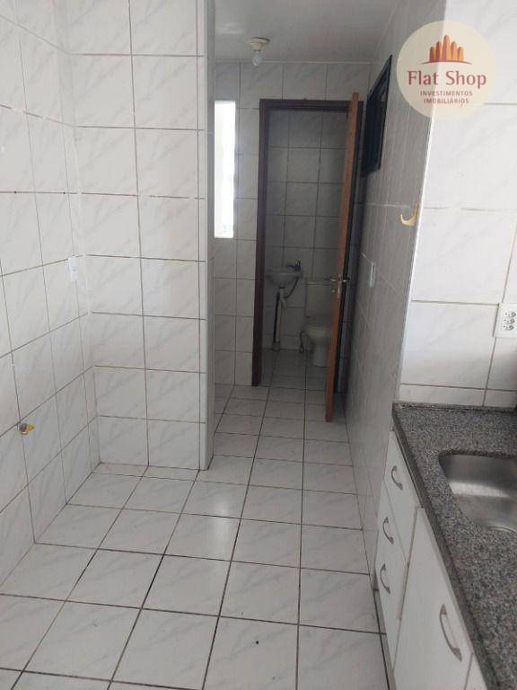 Apartamento à venda com 3 quartos, 75m² - Foto 11