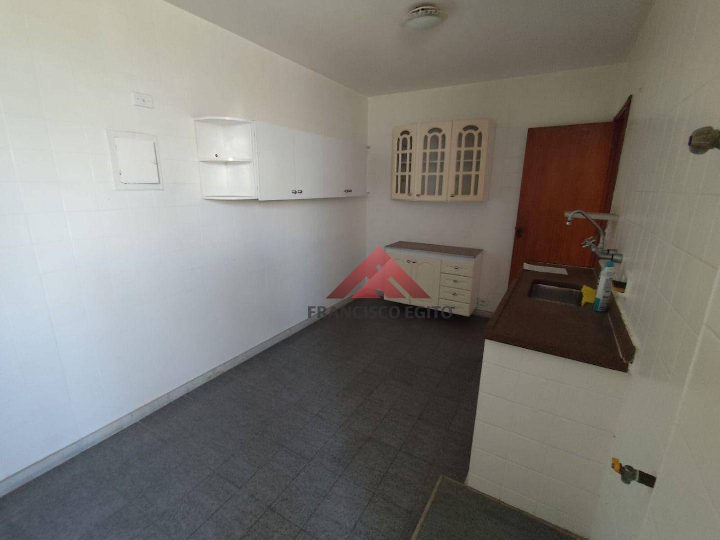 Apartamento à venda e aluguel com 3 quartos, 100m² - Foto 6