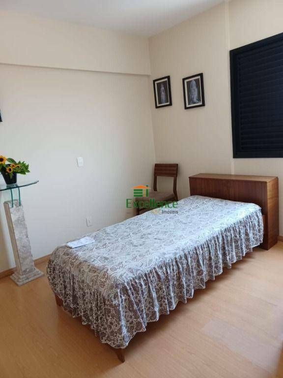 Apartamento à venda com 2 quartos, 75m² - Foto 8