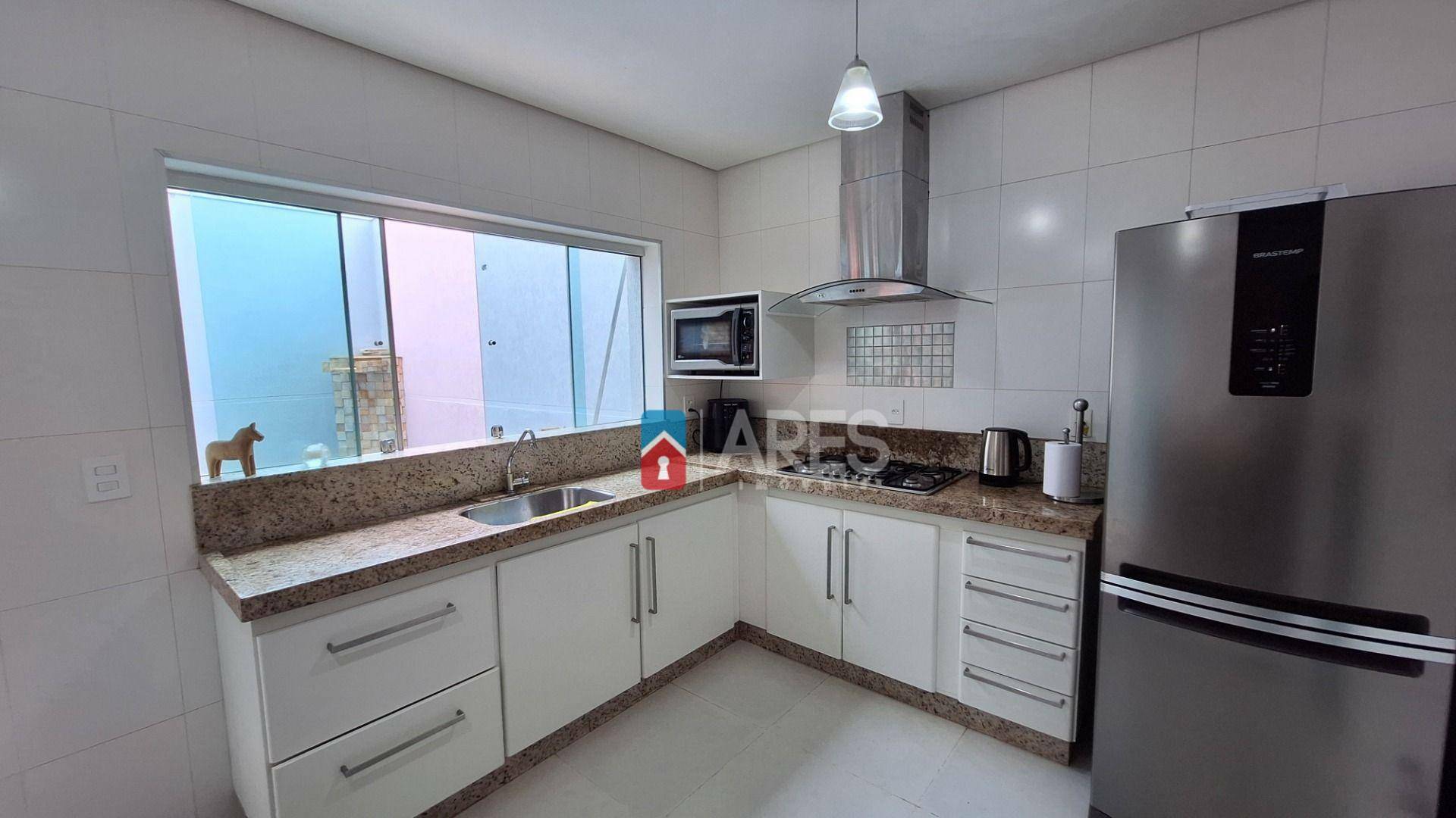 Casa à venda com 3 quartos, 167m² - Foto 23