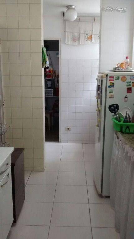 Apartamento à venda com 2 quartos, 81m² - Foto 3