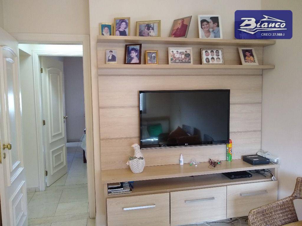 Apartamento à venda com 4 quartos, 168m² - Foto 9