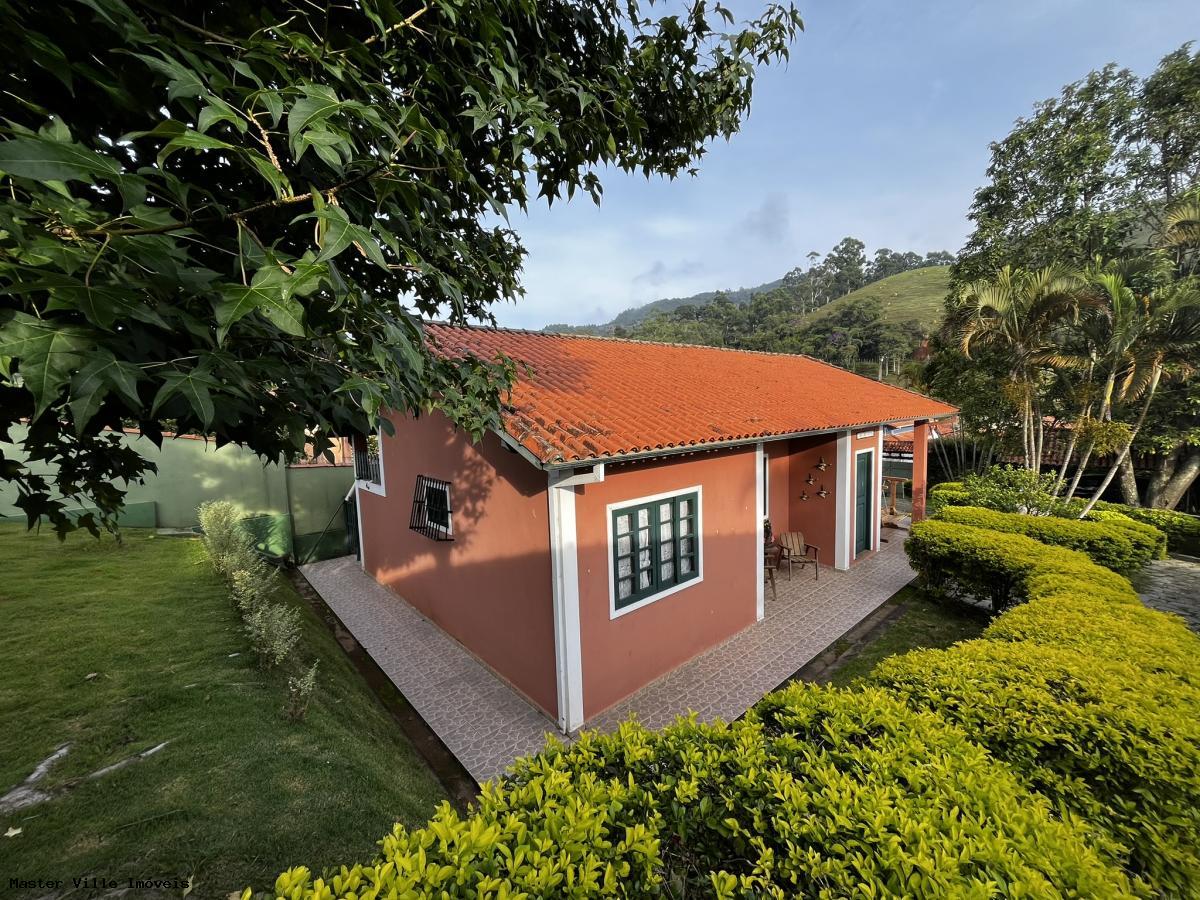 Fazenda à venda com 3 quartos, 966m² - Foto 13