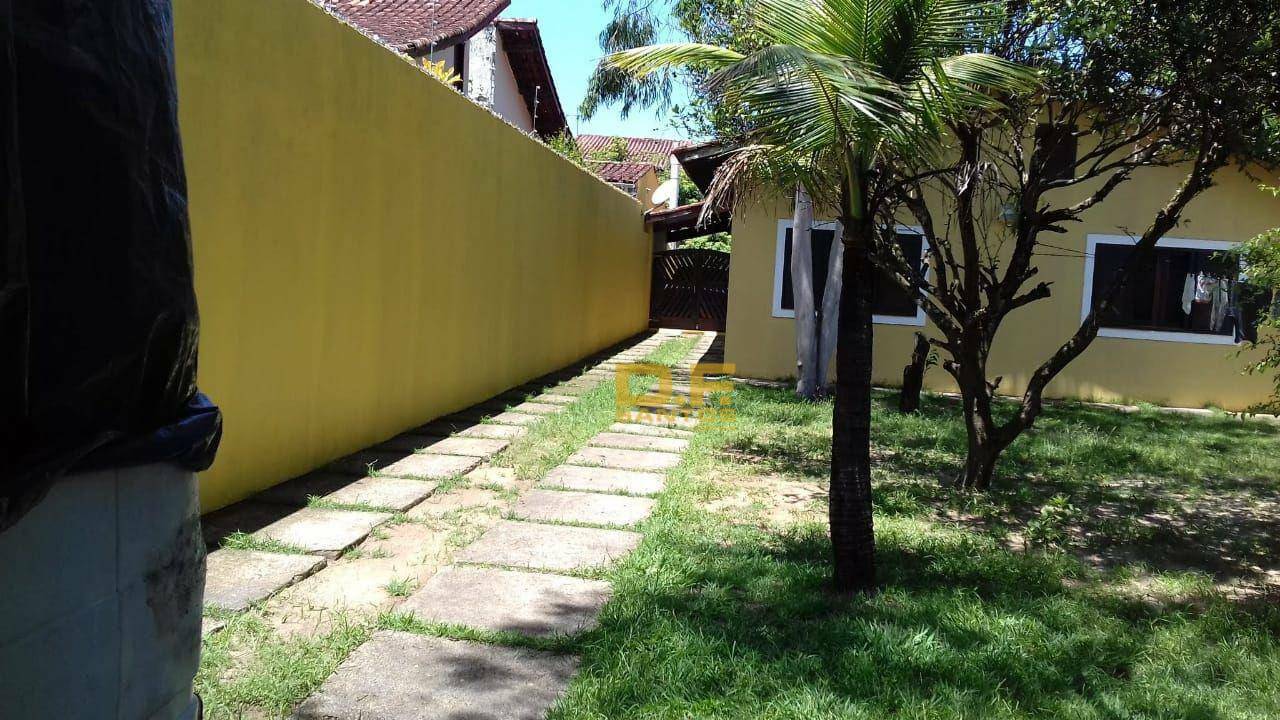 Casa à venda com 3 quartos, 1m² - Foto 3