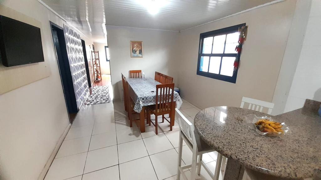 Casa à venda com 2 quartos, 100m² - Foto 5