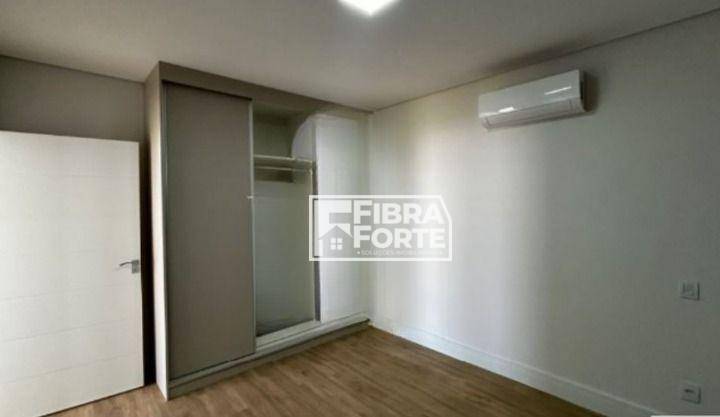 Casa de Condomínio à venda com 4 quartos, 267m² - Foto 12