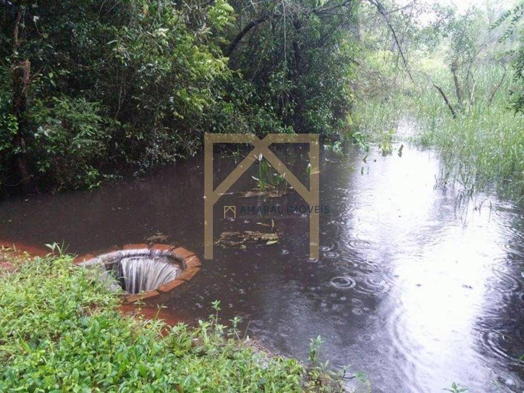 Chácara à venda com 3 quartos, 120m² - Foto 15