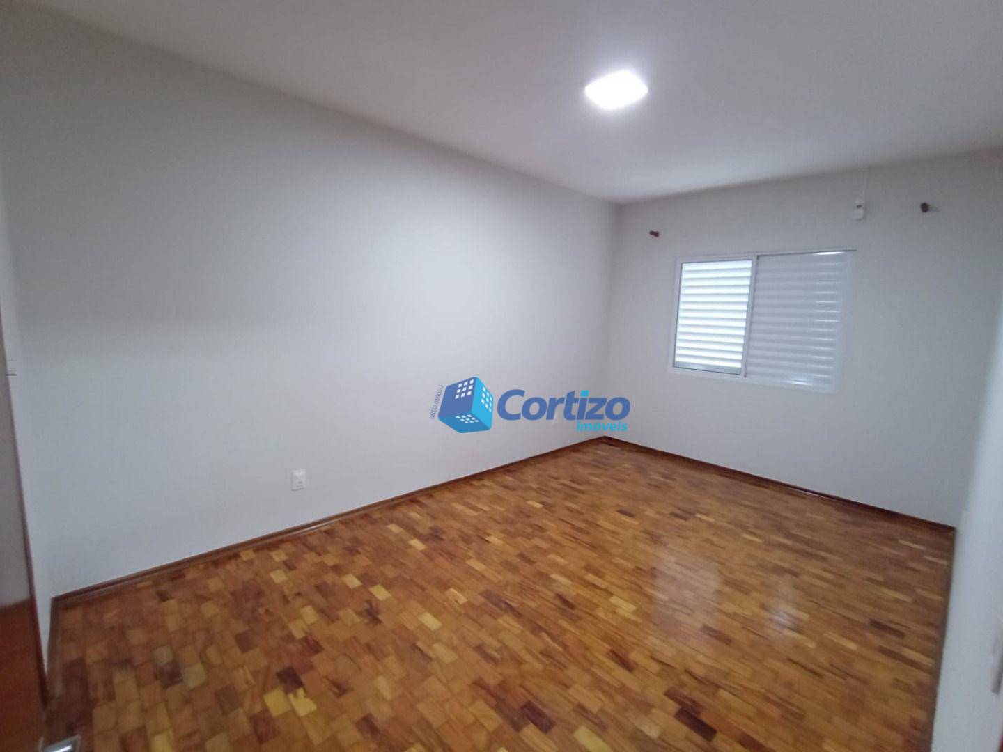 Casa para alugar, 180m² - Foto 7