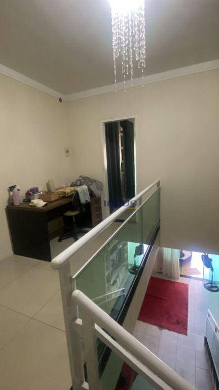 Casa, 3 quartos, 158 m² - Foto 6