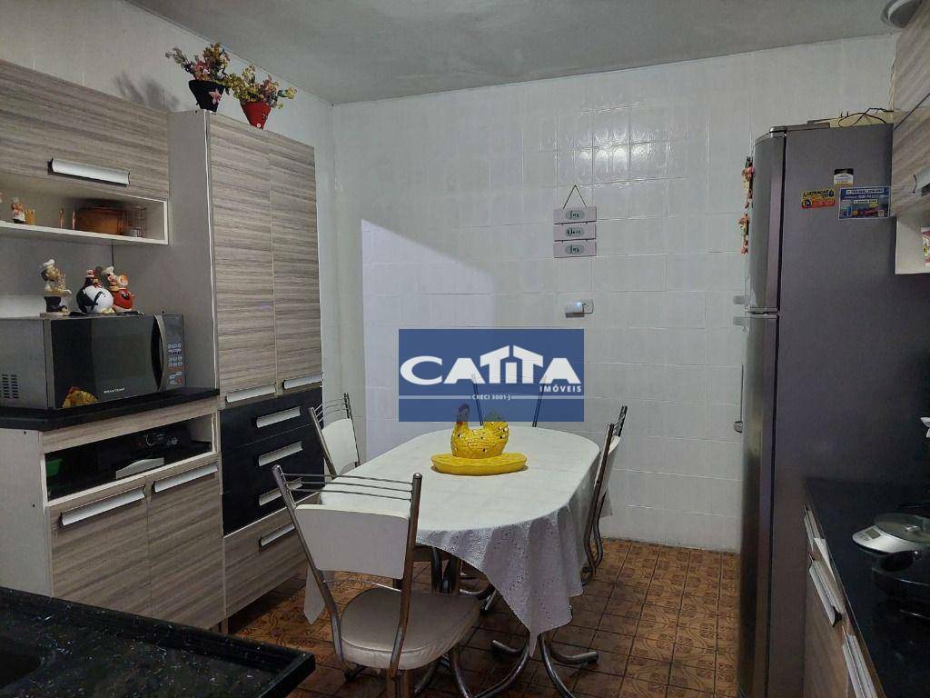 Casa à venda com 2 quartos, 109m² - Foto 4