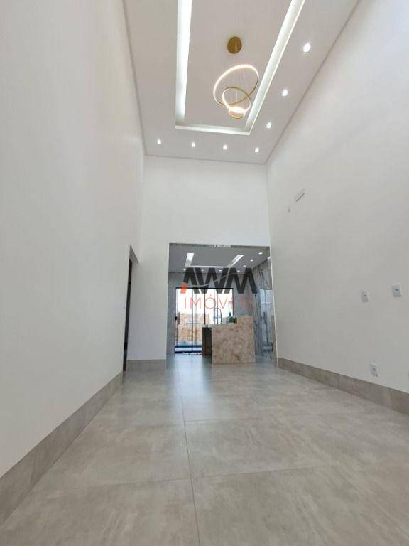 Casa à venda com 3 quartos, 132m² - Foto 2