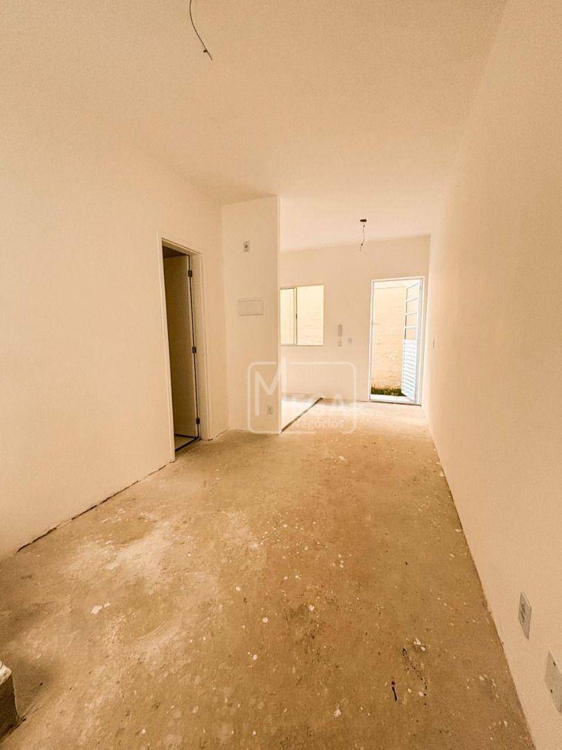 Casa de Condomínio à venda com 2 quartos, 60m² - Foto 11