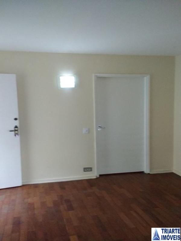 Casa à venda com 4 quartos, 160m² - Foto 2