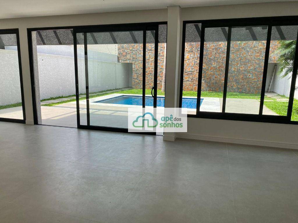 Casa à venda com 4 quartos, 416m² - Foto 5