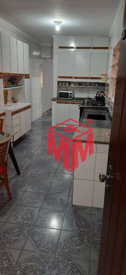 Sobrado à venda com 3 quartos, 178m² - Foto 10