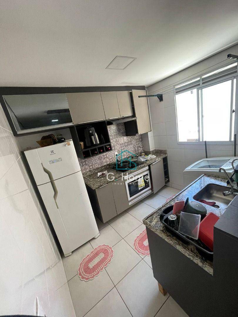 Apartamento à venda com 2 quartos, 42m² - Foto 4