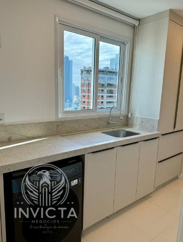 Apartamento à venda com 3 quartos, 130m² - Foto 12