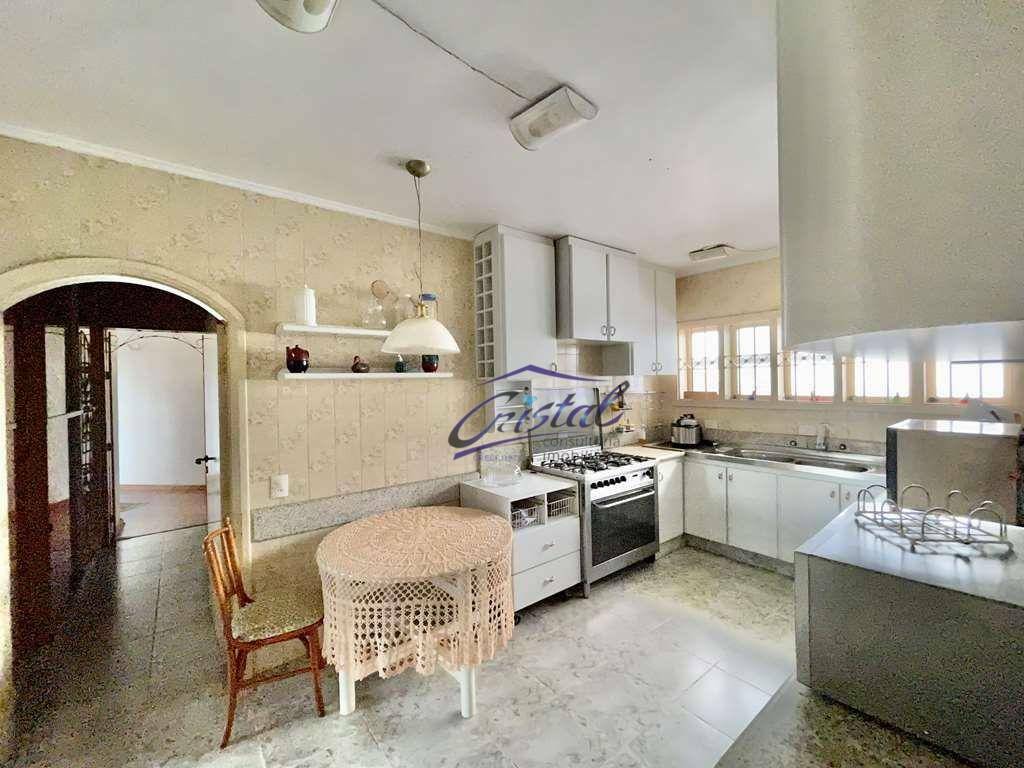 Casa à venda com 4 quartos, 353m² - Foto 25