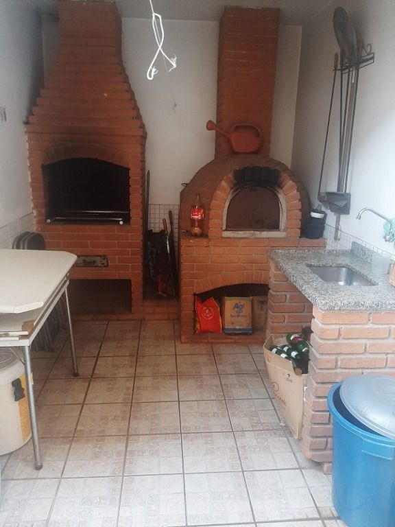 Sobrado à venda com 3 quartos, 240m² - Foto 10