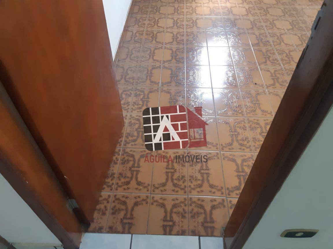 Apartamento para alugar com 2 quartos, 55m² - Foto 14