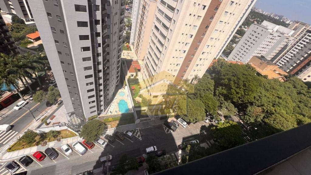 Apartamento à venda com 3 quartos, 143m² - Foto 8