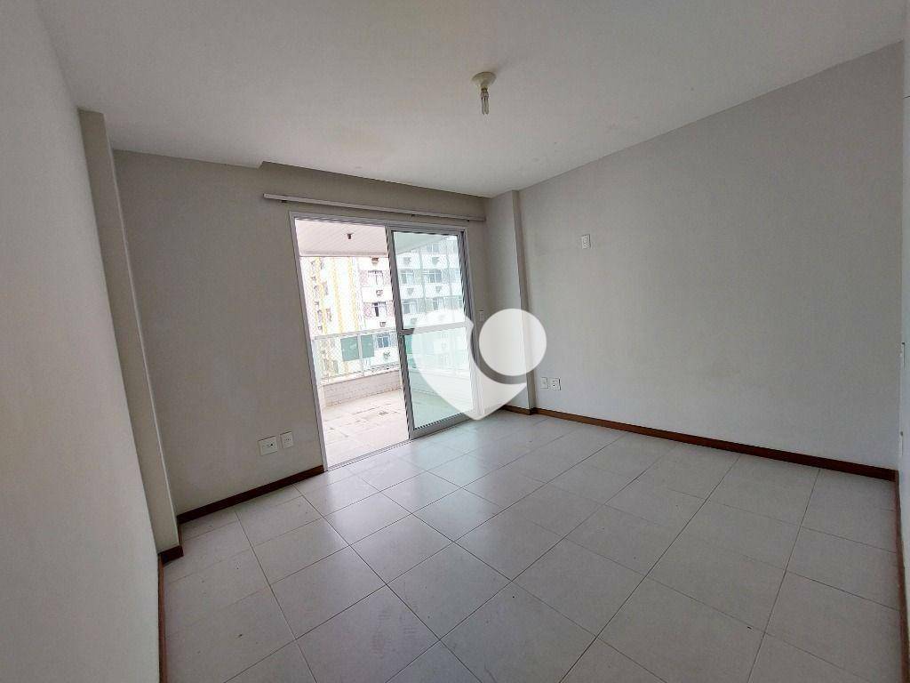 Apartamento à venda com 3 quartos, 100m² - Foto 6