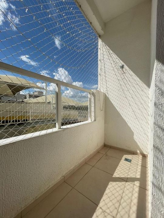 Apartamento à venda com 2 quartos, 50m² - Foto 2