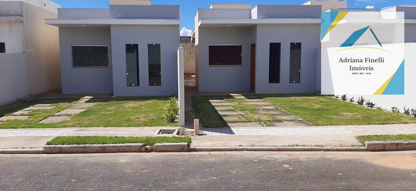 Casa à venda com 2 quartos, 64m² - Foto 11