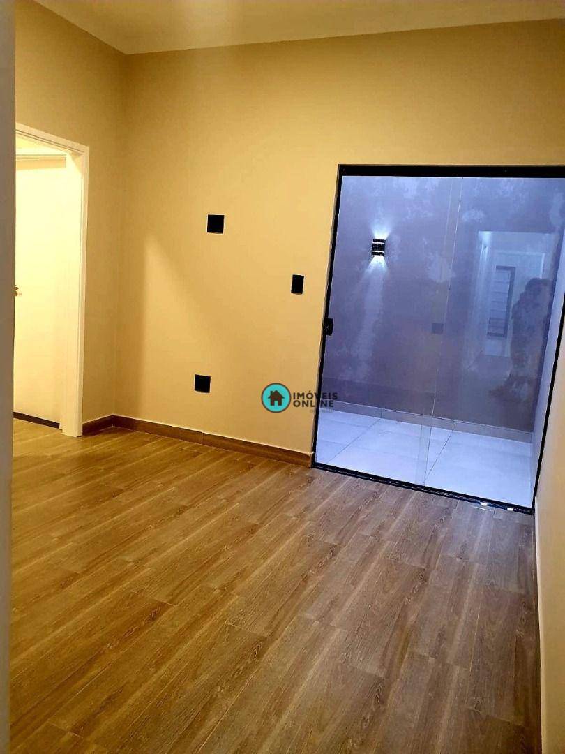 Casa à venda com 2 quartos, 100m² - Foto 13